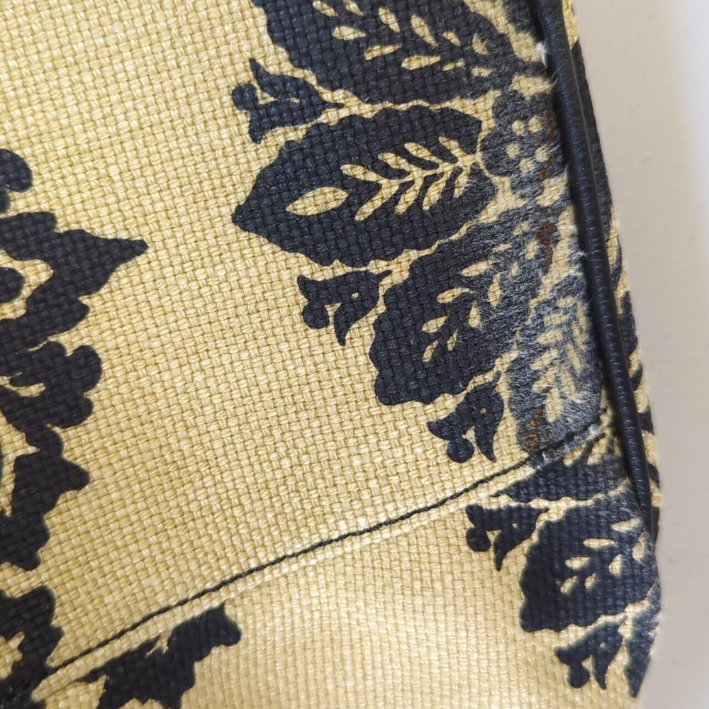 Spartina, Black and tan floral Paisley linen and leather shoulder bag. - Picture 12 of 13